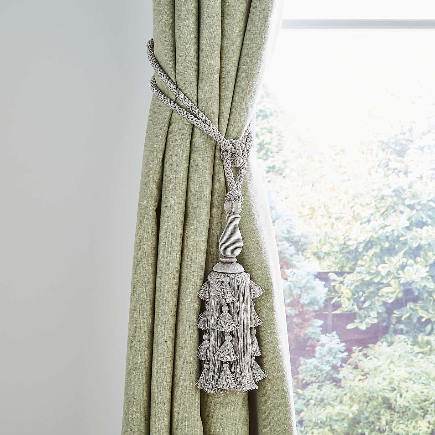 Classic Silver Tieback