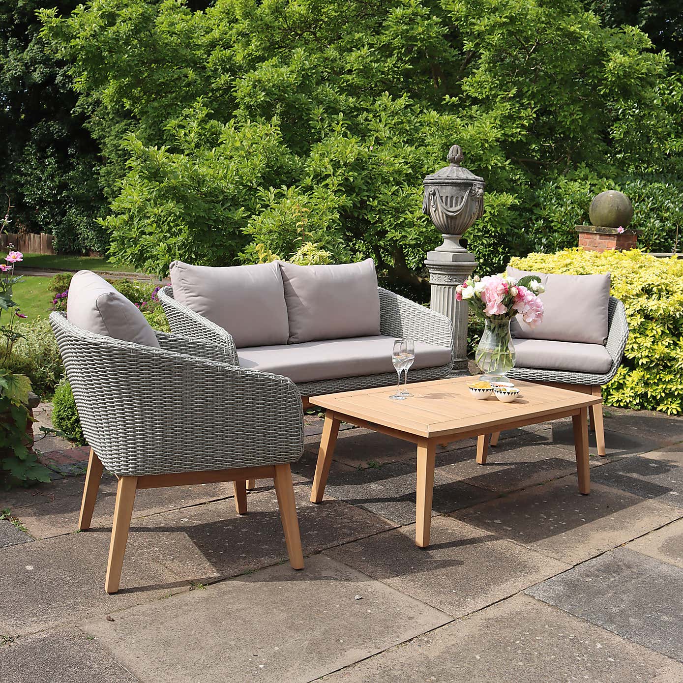 A.Mir Sol 4 Seater Outdoor Lounge Set