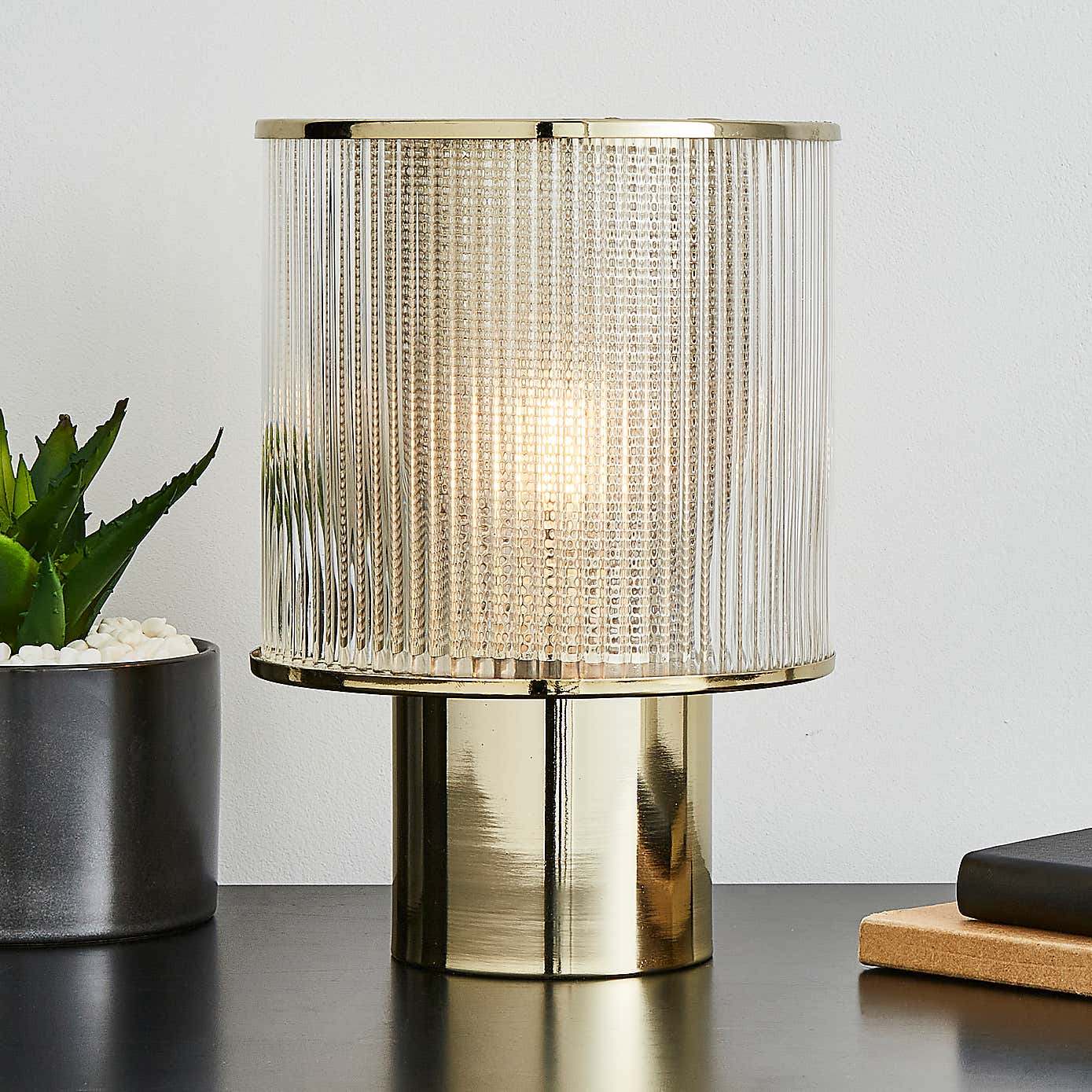 Kruze Glass Table Lamp
