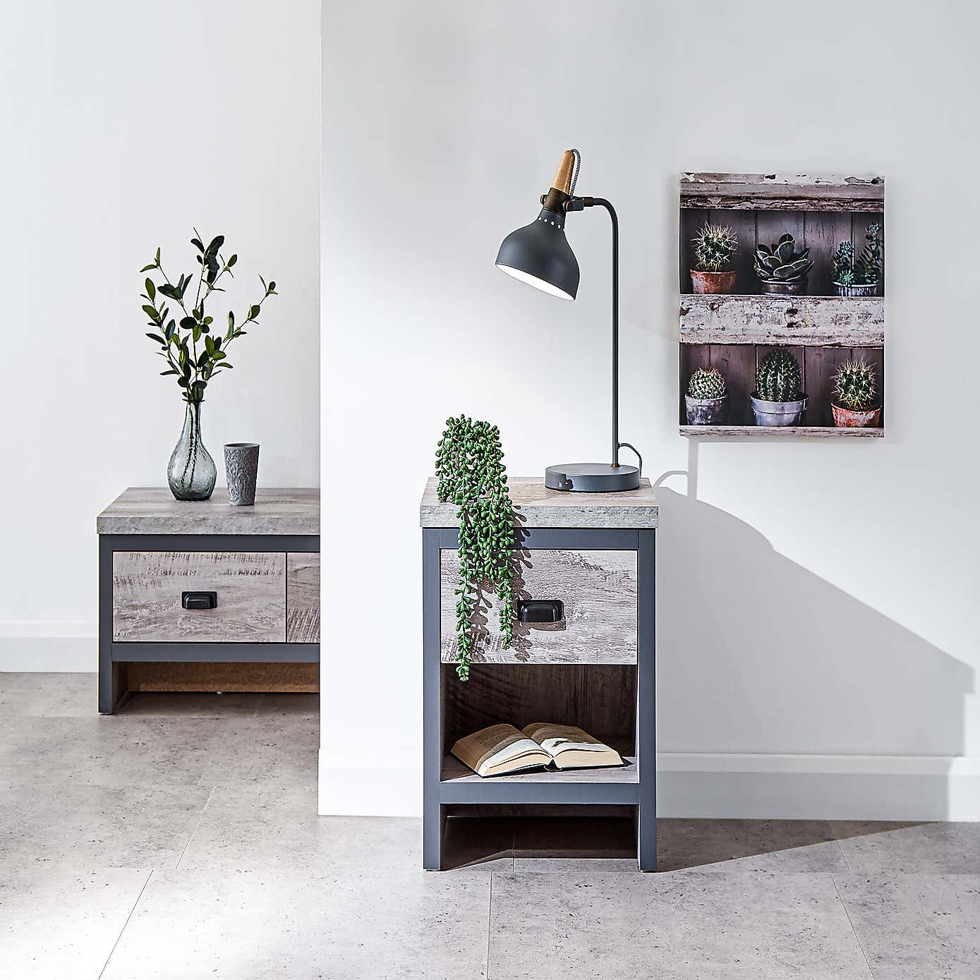 Boston Lamp Table