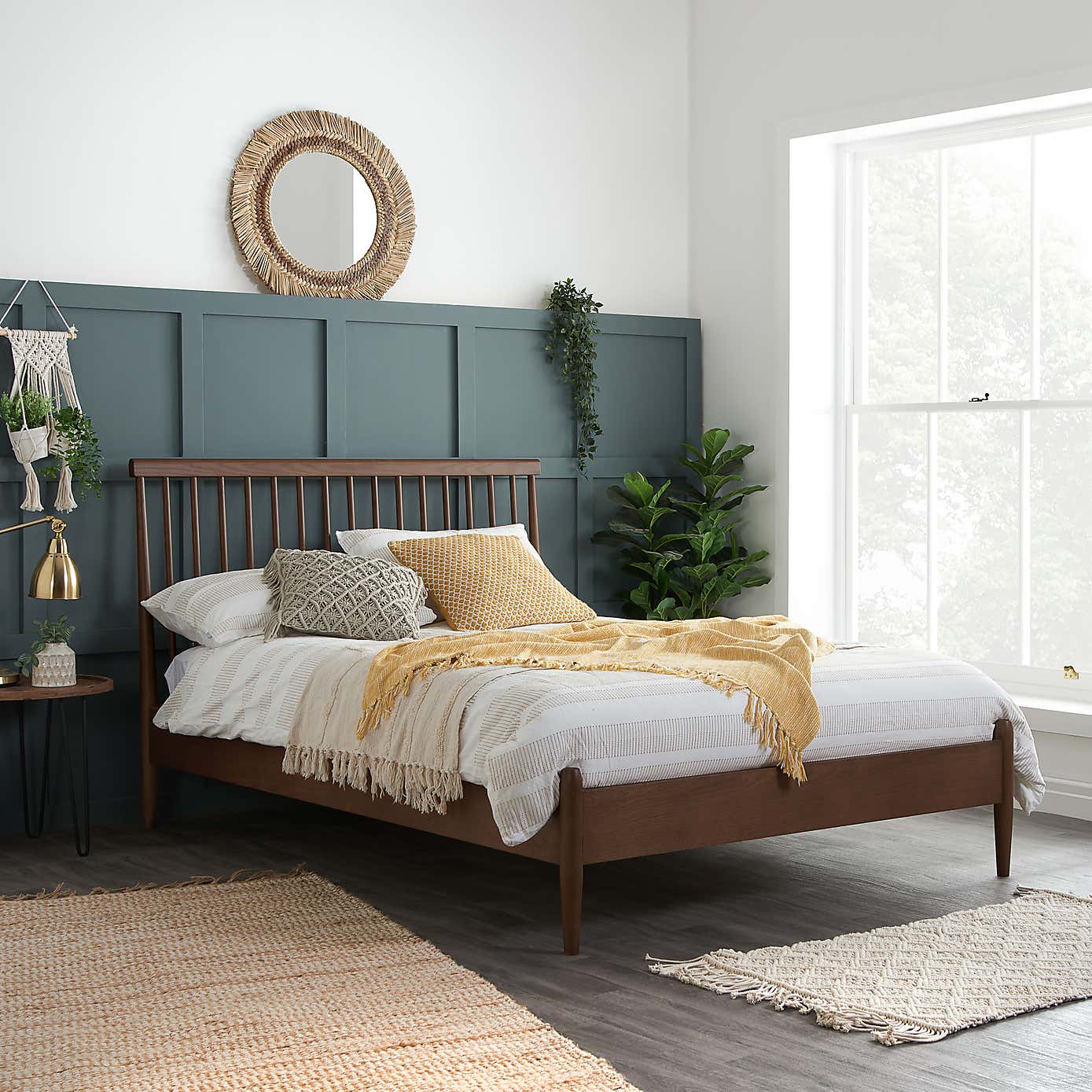 Spindle Bed