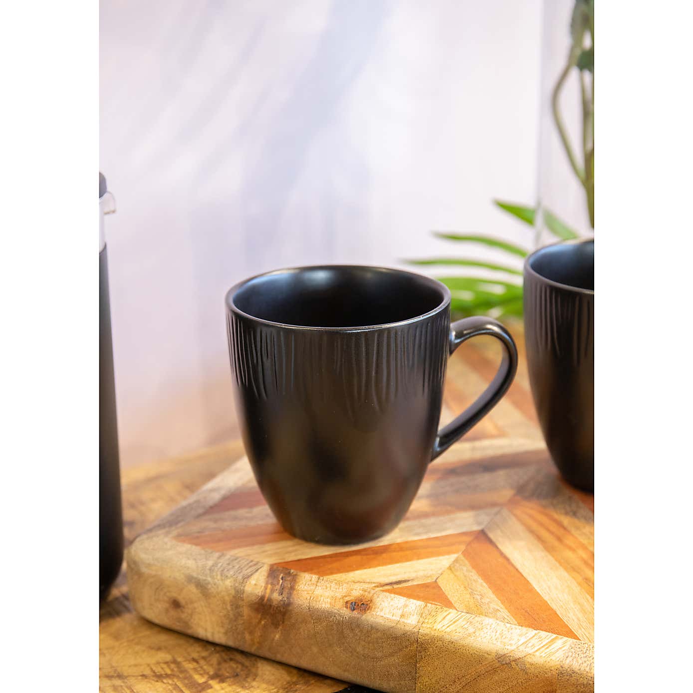 Mikasa Jardin Midnight Set of 4 Black Stoneware Mugs