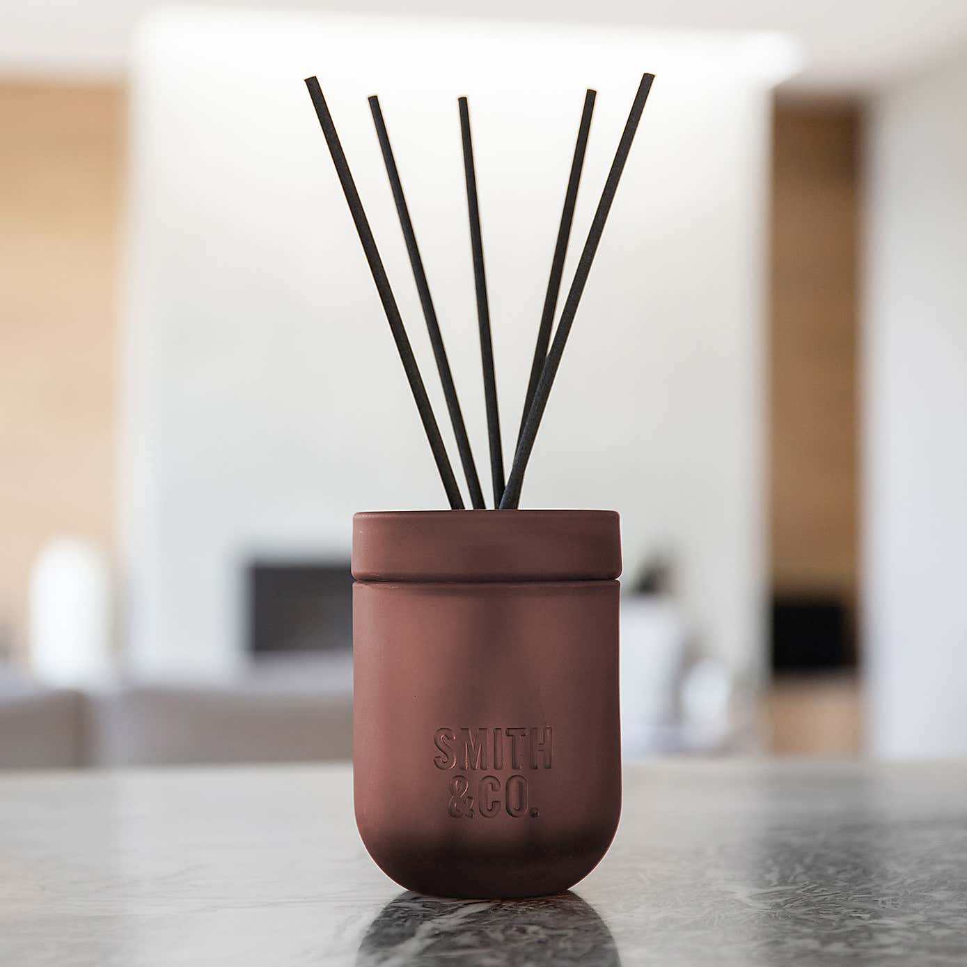 Smith & Co Black Oud & Saffron Diffuser