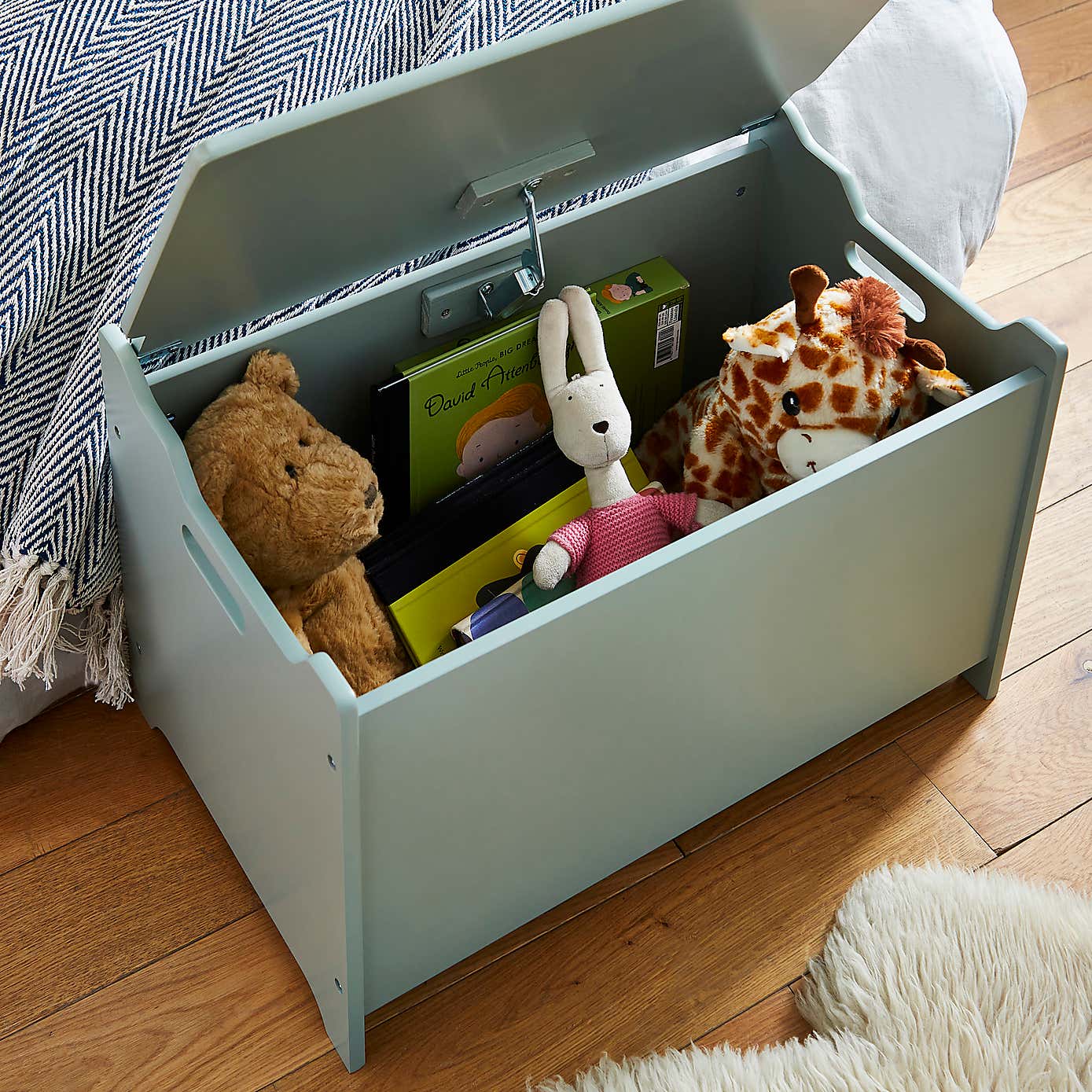 White Toy Box