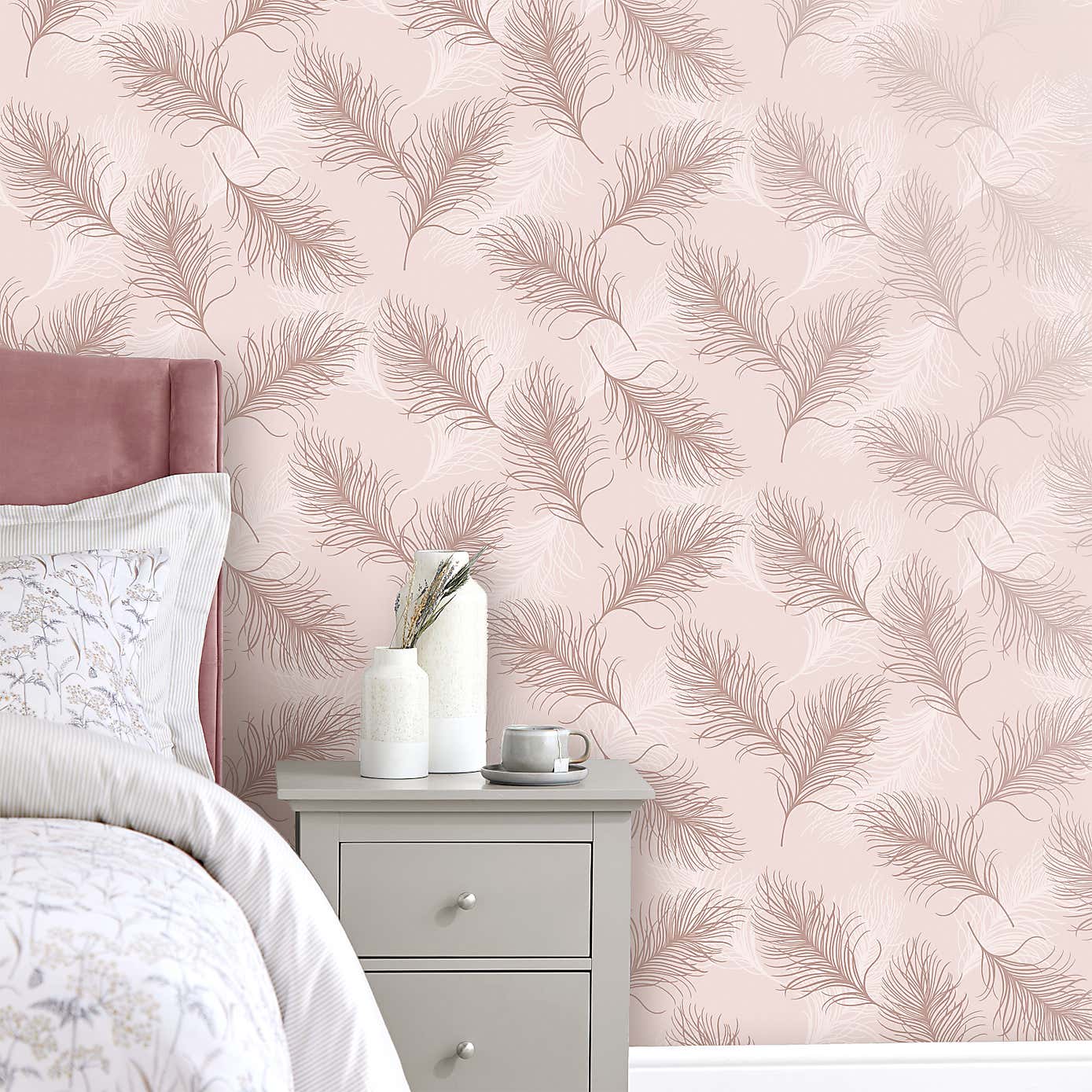 Feather Wallpaper
