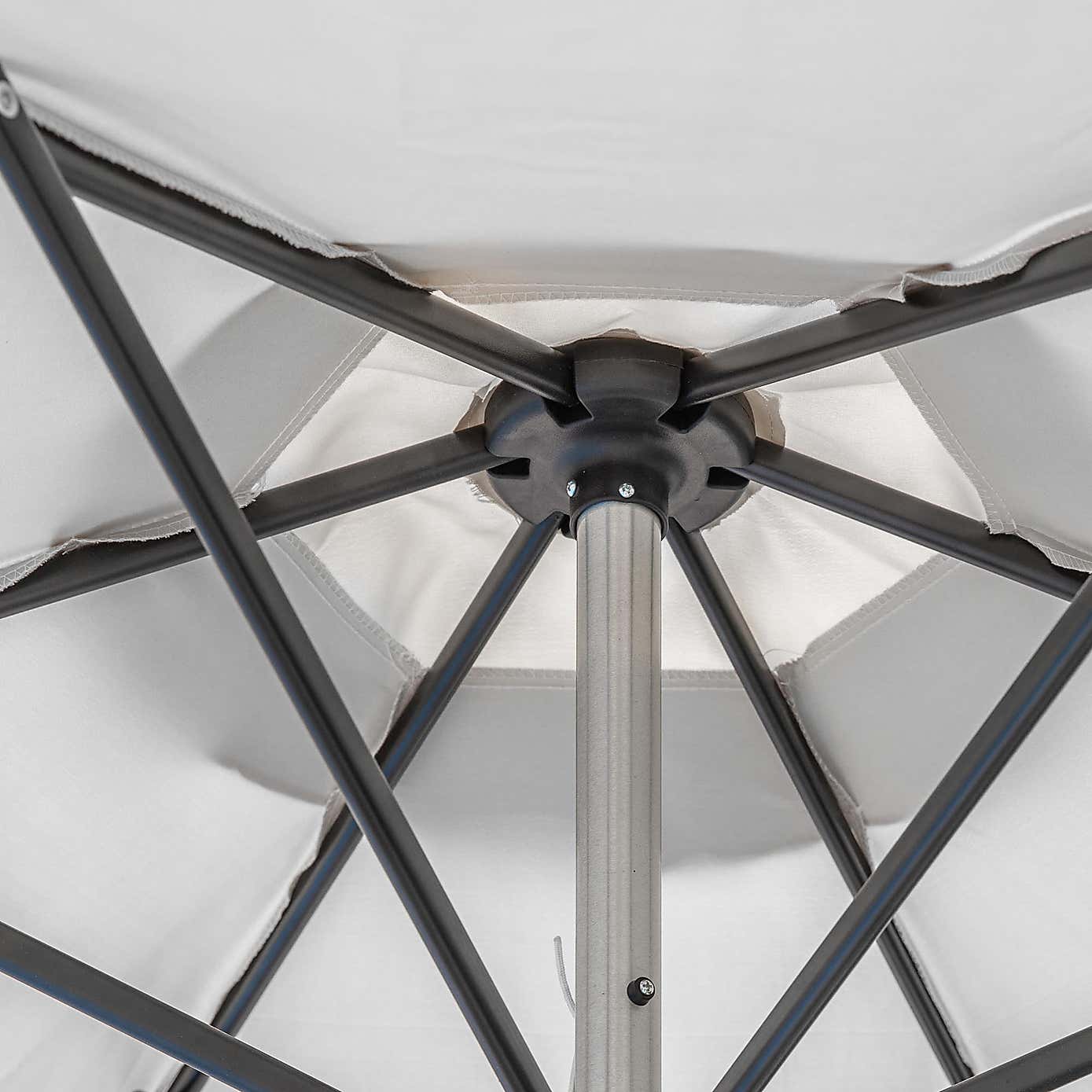 Lecco 2.7m Parasol